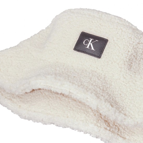 CALVIN KLEIN SHERPA BUCKET HAT