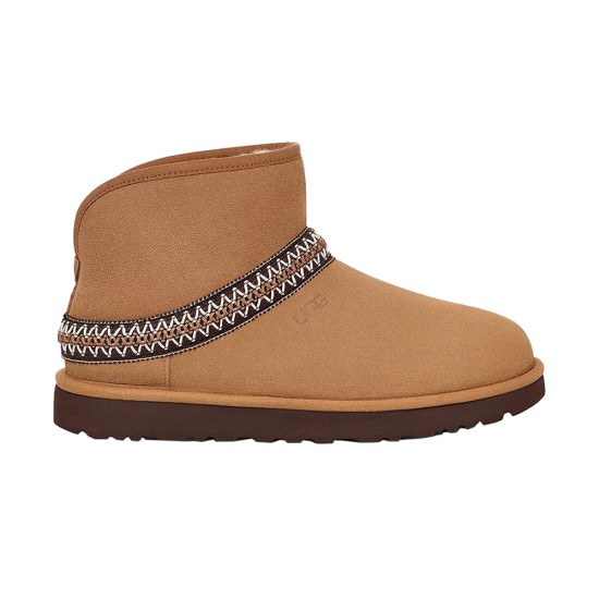 UGG 1158262 CLASSIC MINI CRESCENT BOOT